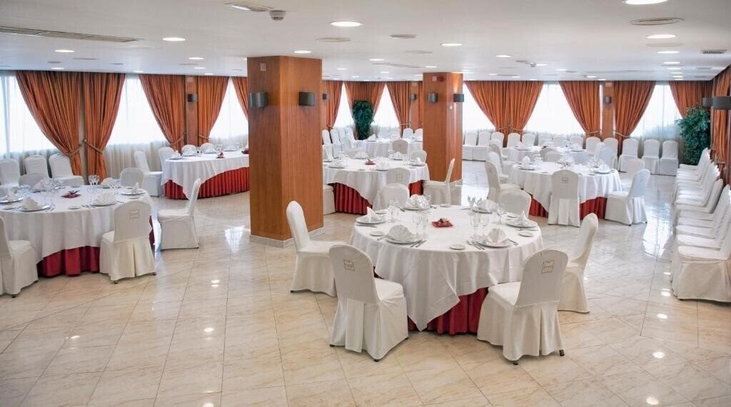 Фотография Zenit Logrono 3*