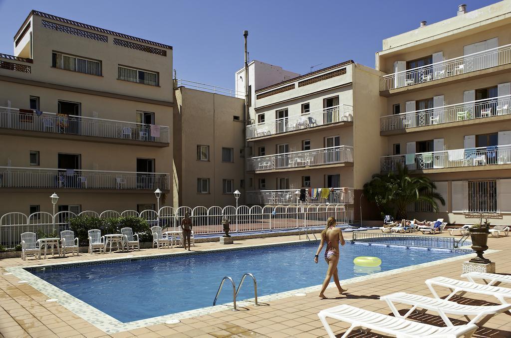 Отель Lloret Club Hotel Goya 2*