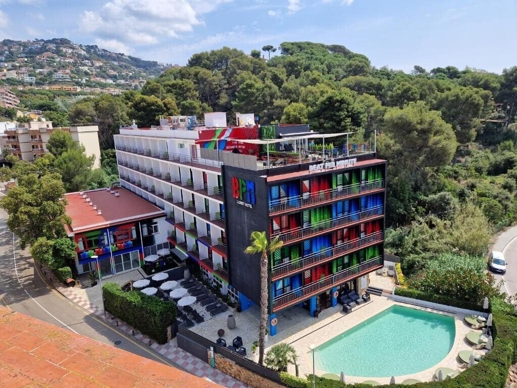 Отель BPM Lloret Hotel (ex. Alegria Santa Cristina) 4*