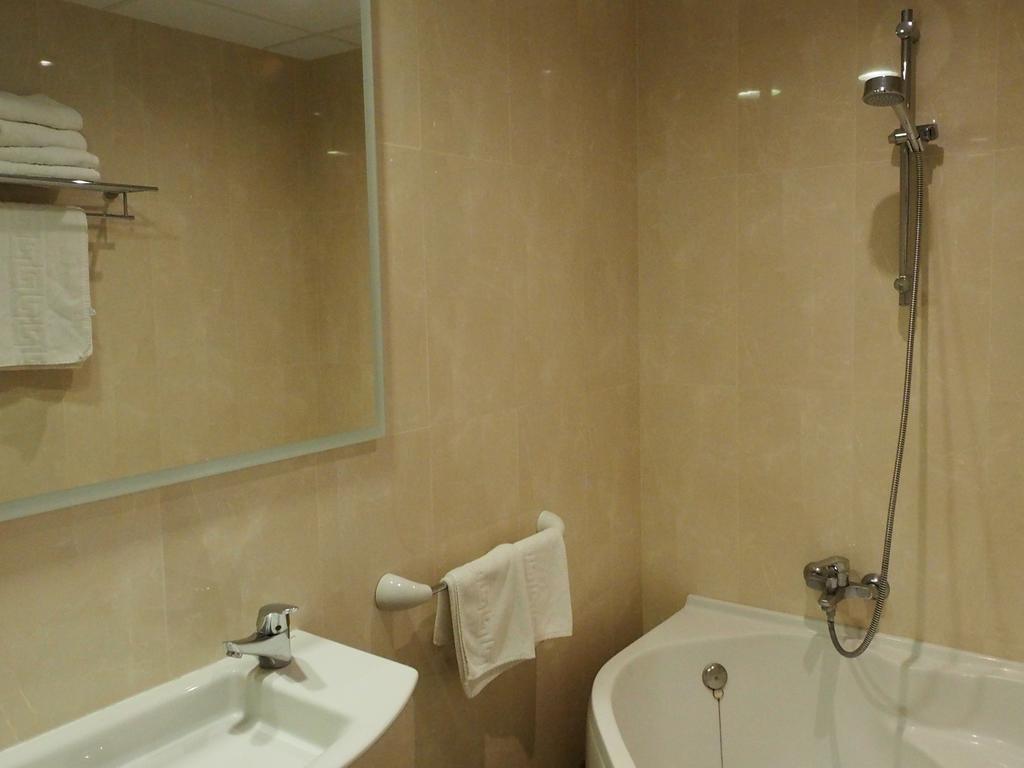 Фотография Astoria Park 4*