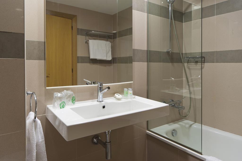 Картинка Gran Hotel Don Juan 4*