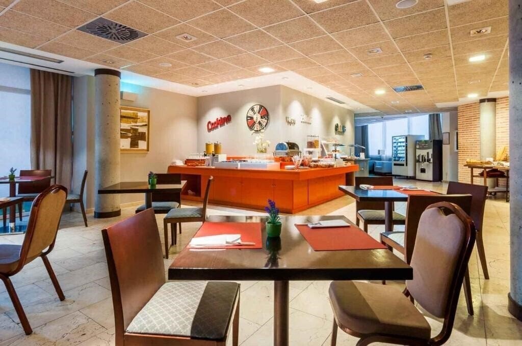 Картинка Isla De La Garena 4*