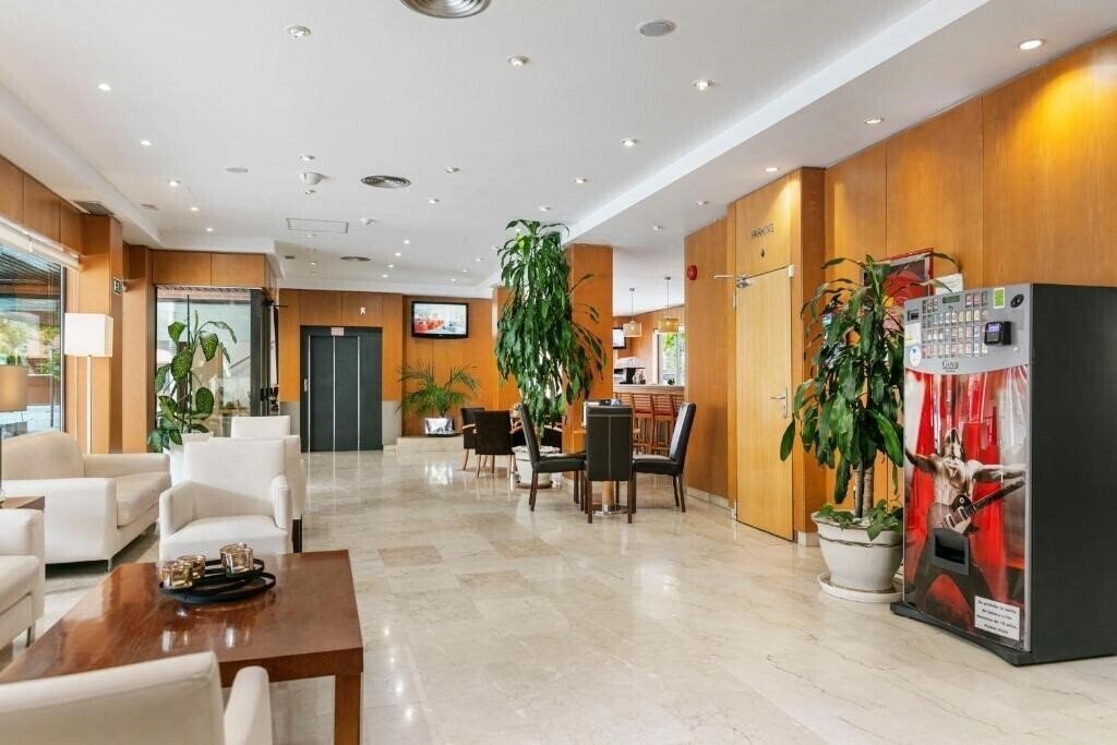 Картинка Globales De Los Reyes Hotel 3*