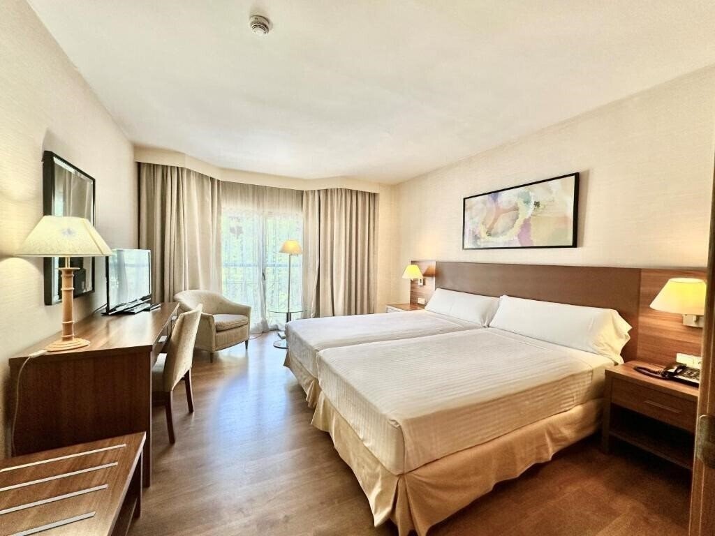 Фотография Aparto-Hotel Rosales 3*