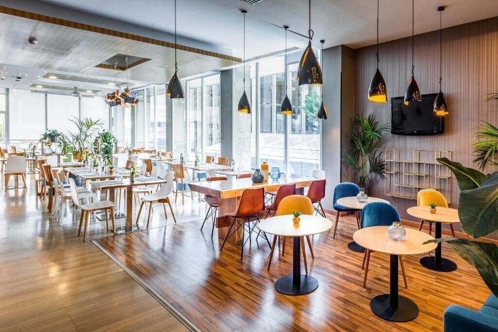 Фотография Tryp Madrid Chamartin Hotel 3*