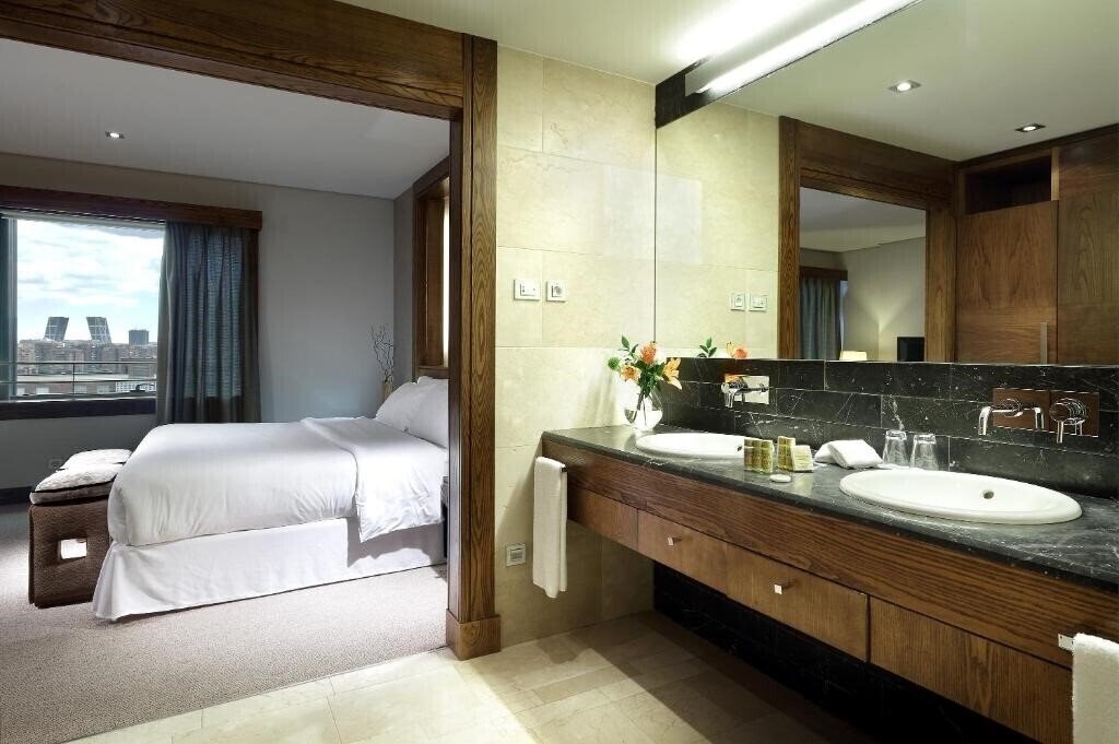 Фотография Eurostars Suites Mirasierra 5*
