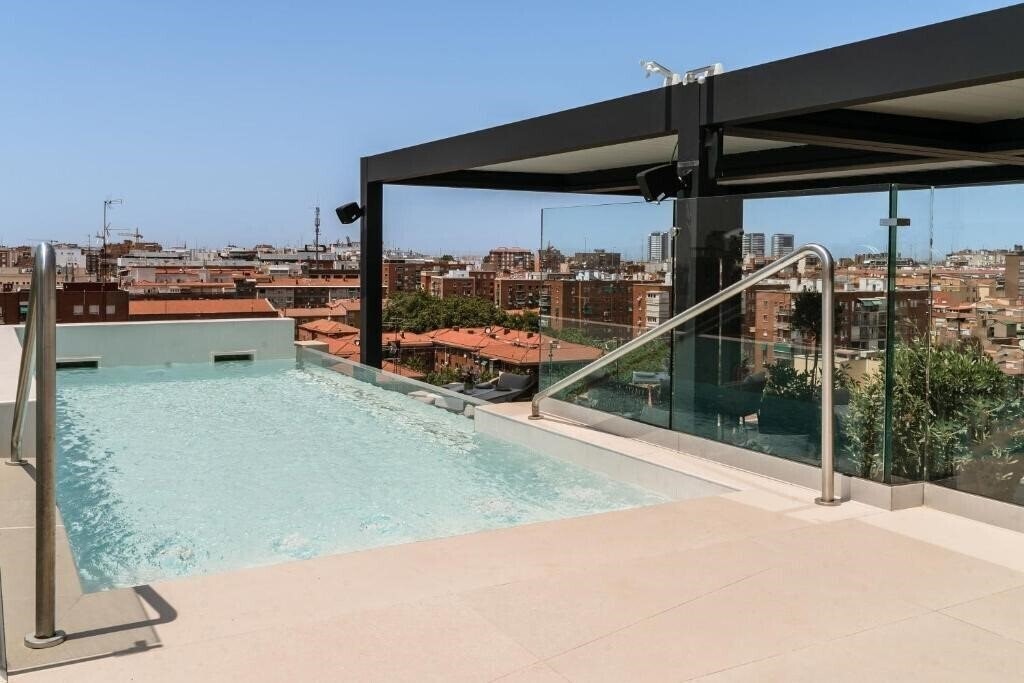 Изображение H10 Tribeca 4*