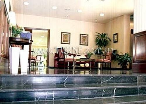 Изображение Serrano Royal 4*