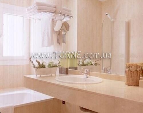 Фотография Serrano Royal 4*