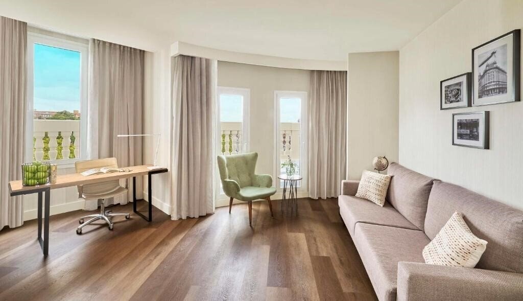 Фотография NH Madrid Nacional 4*