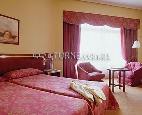 Отель Madrid Plaza Espana (ex. Tryp Menfis) 4*