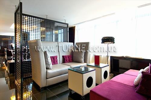 Отель Vincci Capitol 4*