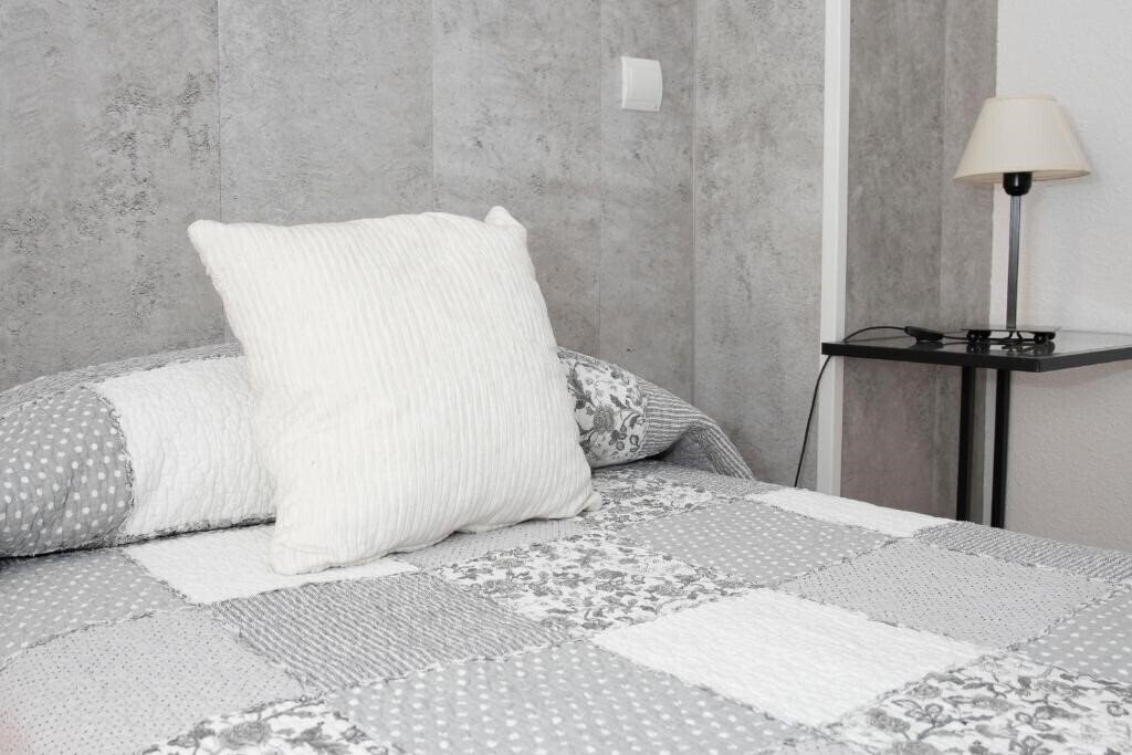 Отель Hostal Tokio 1*