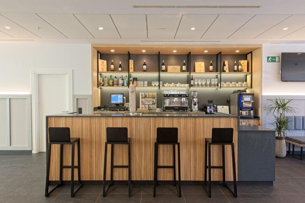 Изображение Dwo Yuste Alcala 3*