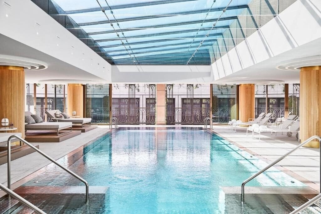 Фотография Four Seasons Hotel Madrid 5*