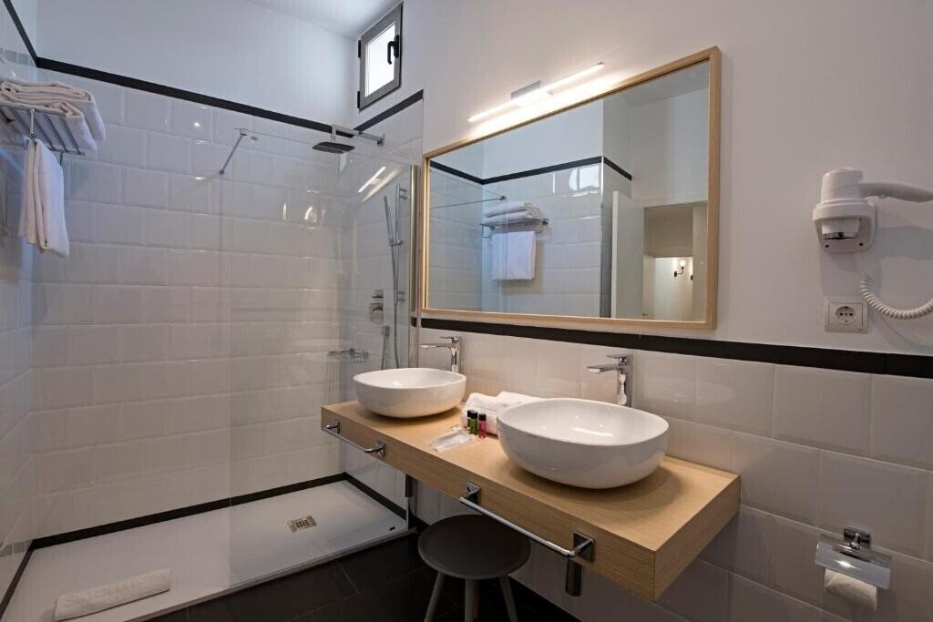 Фото B&B Apartamentos Madrid Centro Fuencarral 46 3*