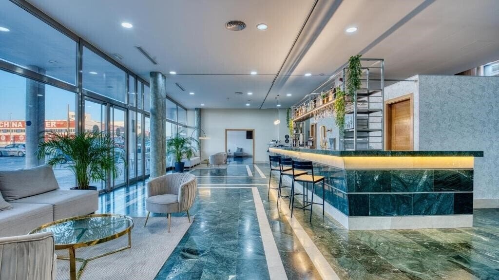 Отель Checkin Madrid Mostoles 4*