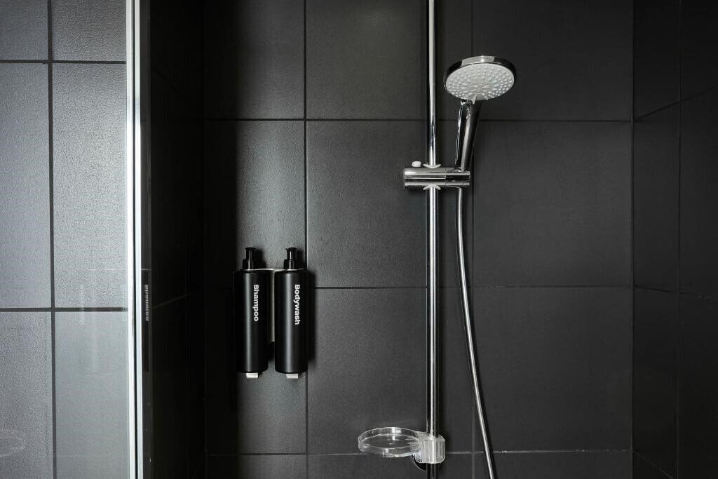 Фотография The Social Hub Madrid (ex. The Student Hotel, La Imprenta) 4*