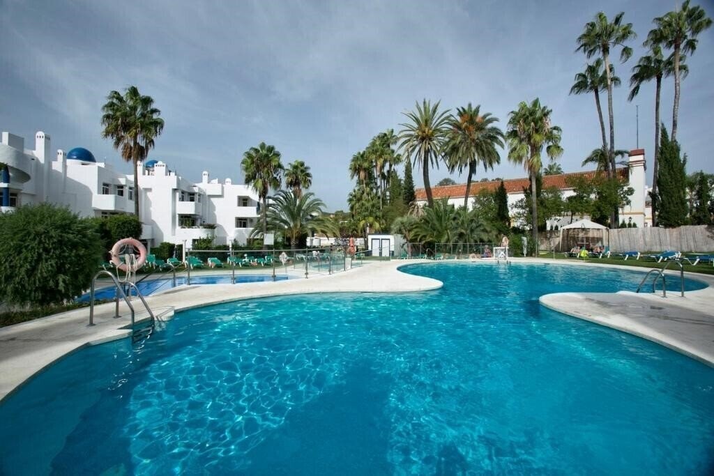 Отель Aparthotel Ona Campanario (ex. Atlantic Club Campanario de Calahonda, Vime Campanario de Calahonda, Ona Campanario) 3*