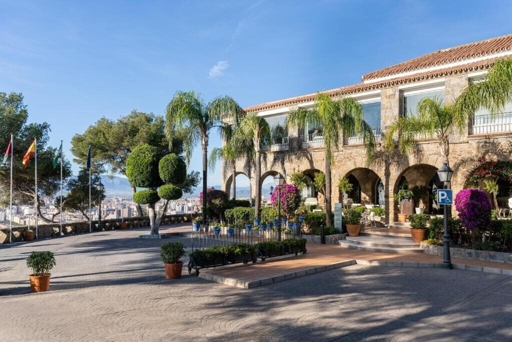 Изображение Parador De Malaga. Gibralfaro 4*