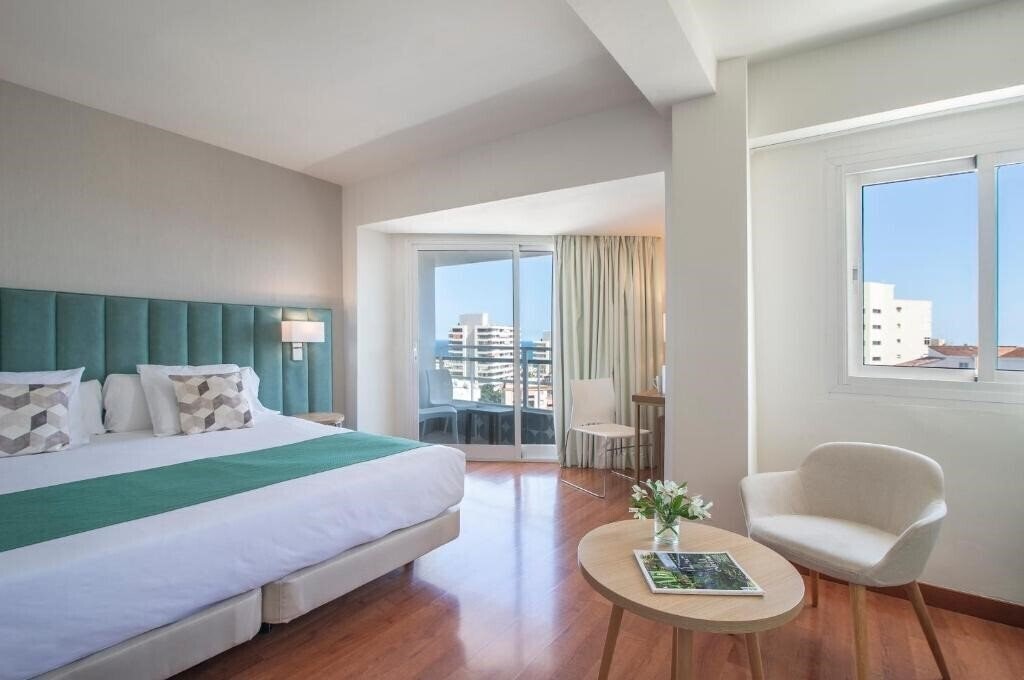 Изображение Aluasoul Costa Malaga (ex. Roc Flamingo) 4*