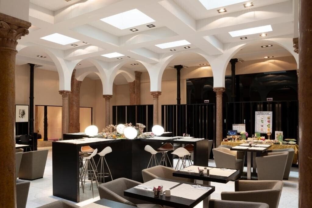Фотография Petit Palace Plaza Malaga 4*