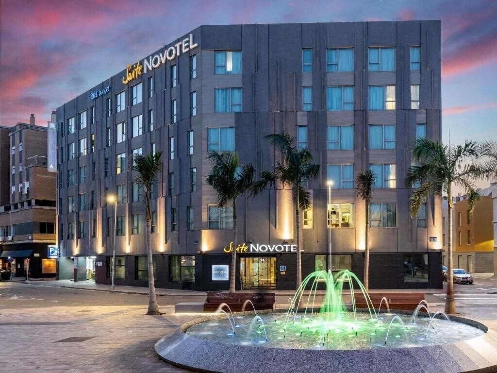 Отель Novotel Suites Malaga Centro 4*