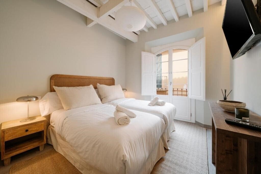 Изображение Cream Boutique Málaga (ex. Malaga Hostel Boutique) 3*