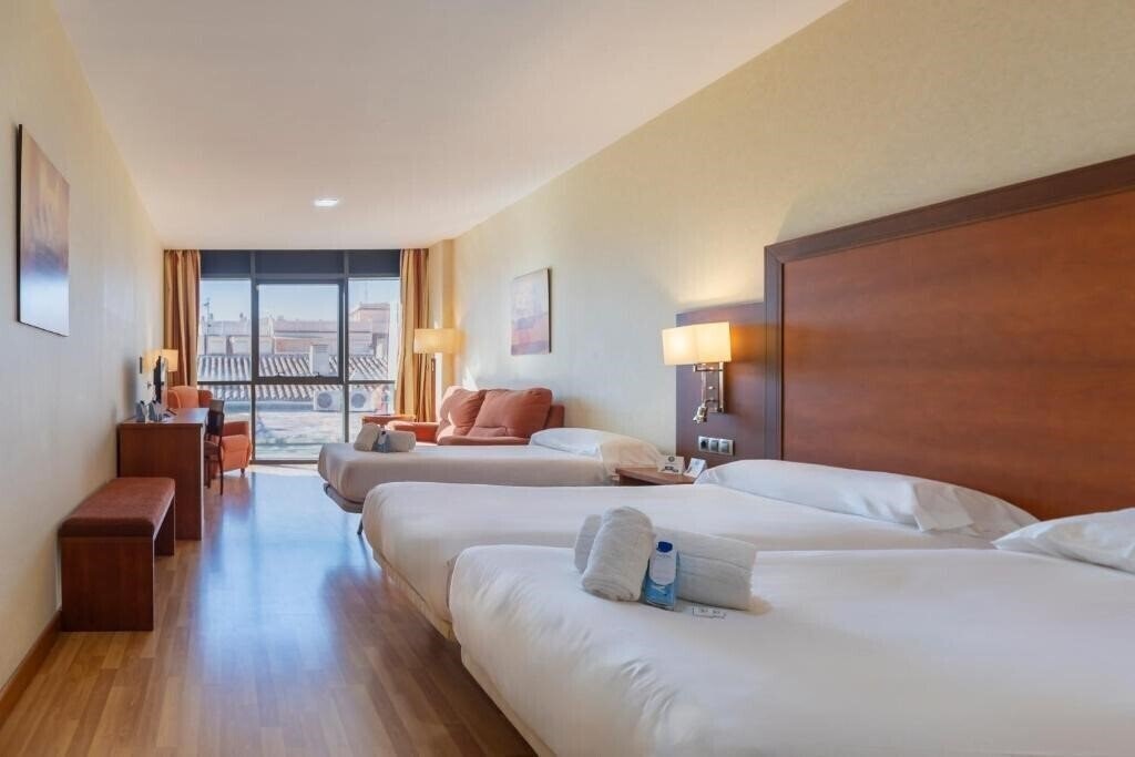 Фото Hotel Moon Dreams Calabahia (ex. Cala Bahia, Soho Boutique Cala Bahia) 4*