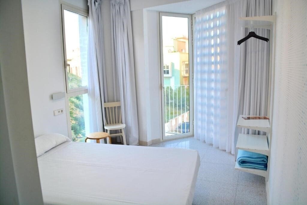 Изображение Loop Inn Hostel 2*