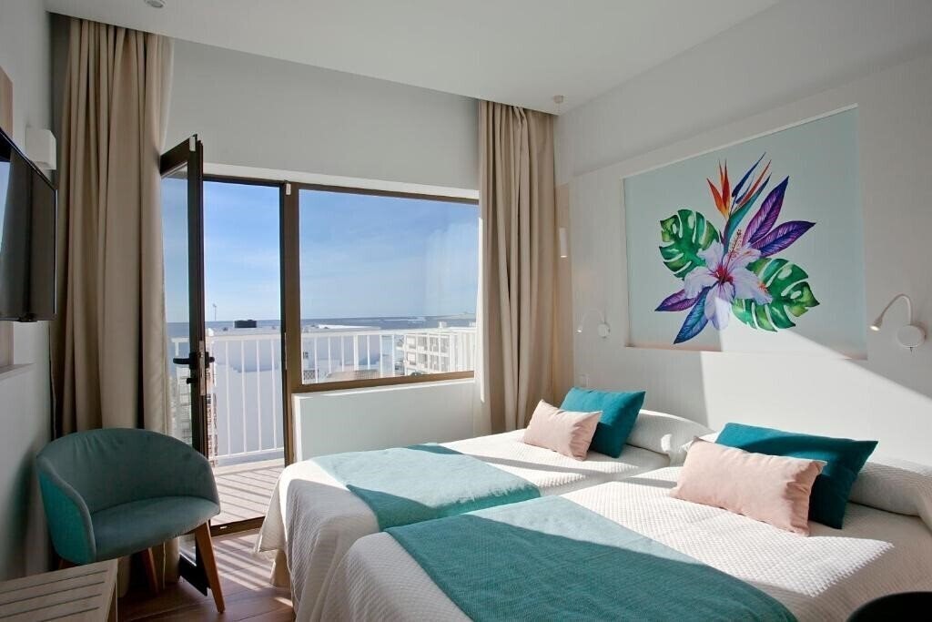 Фото Anba-Romani 4*