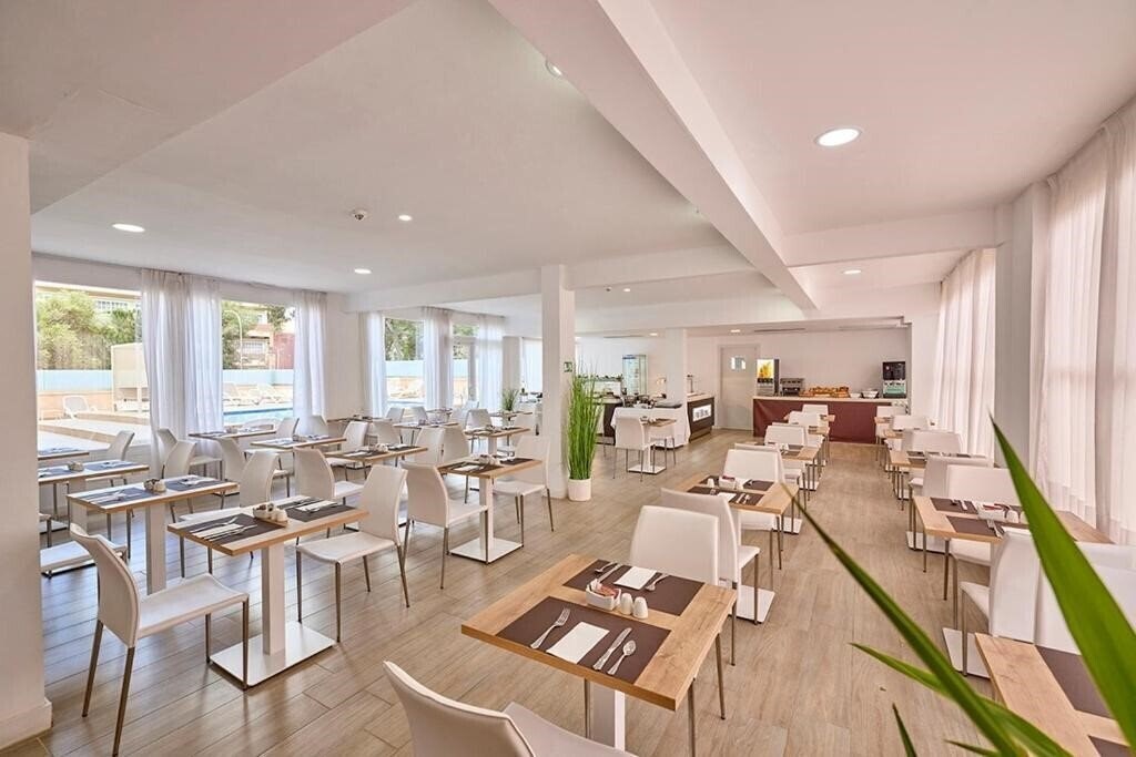 Картинка Hotel Fenix 3*