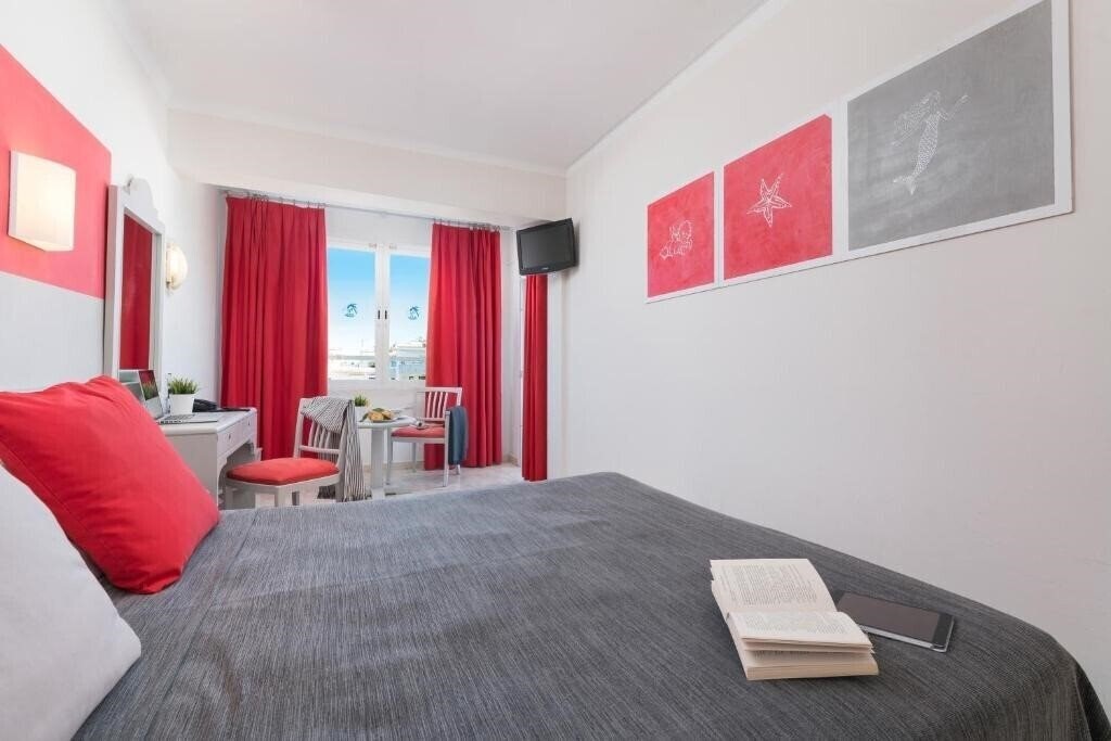 Фото Playas Del Rey 3*