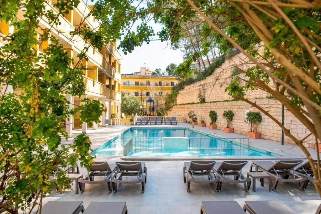 Отель Flor Los Almendros 3*