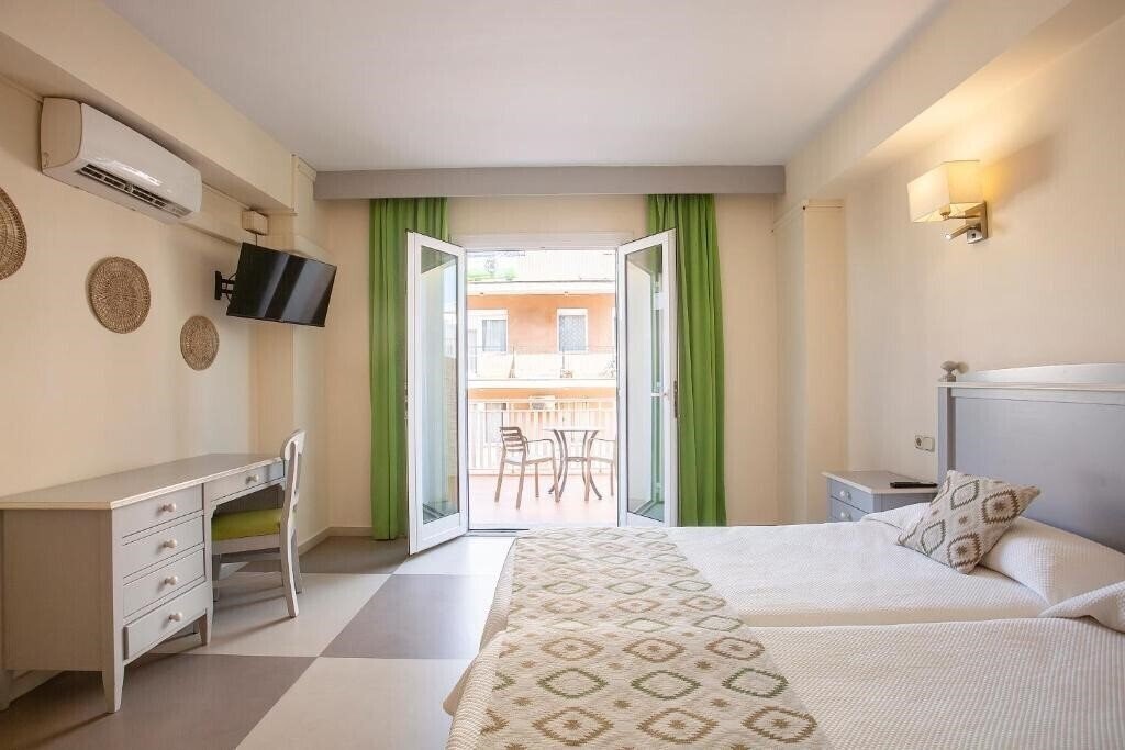 Фотография Playa Sol 2*