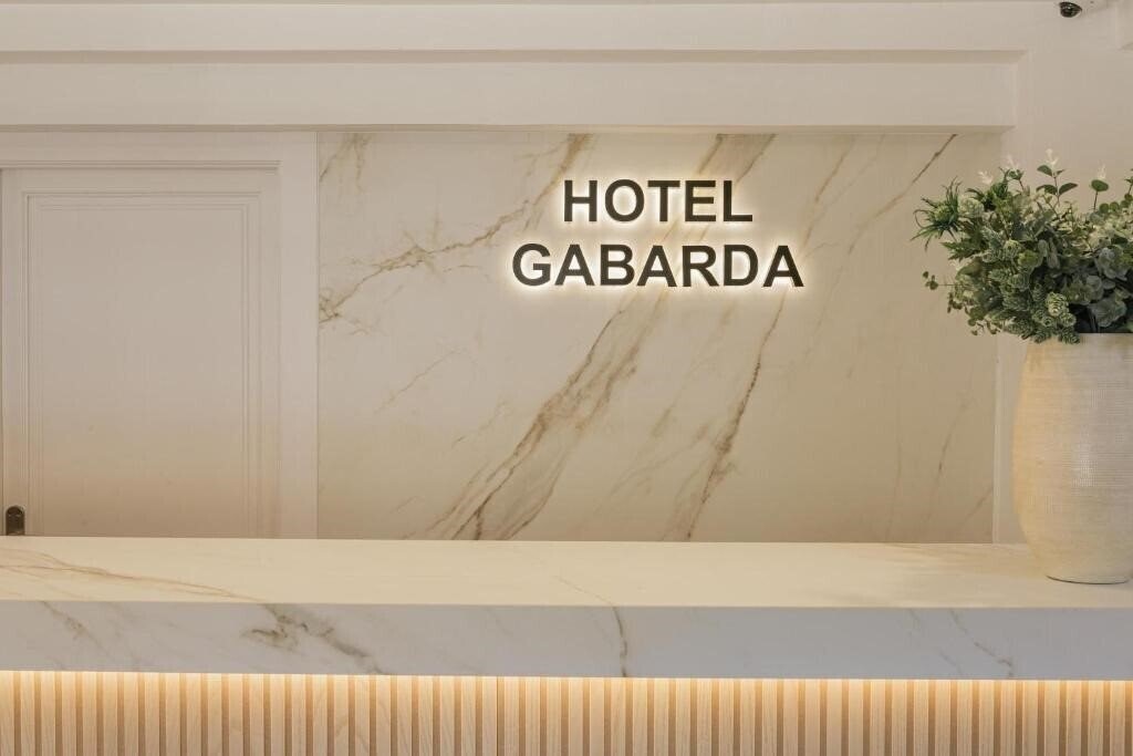 Картинка Gabarda & Gil 1*