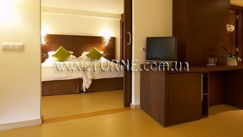 Отель Las Gaviotas Suites 4*