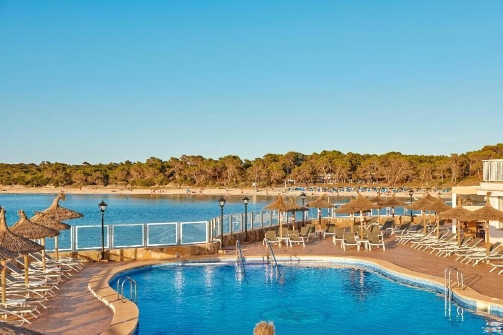 Фотография Universal Hotel Marques 4*