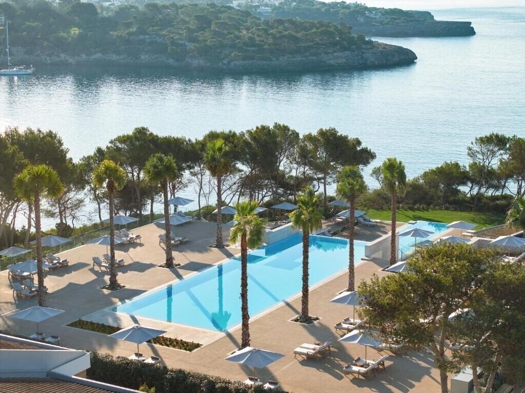 Отель Ikos Porto Petro 5*