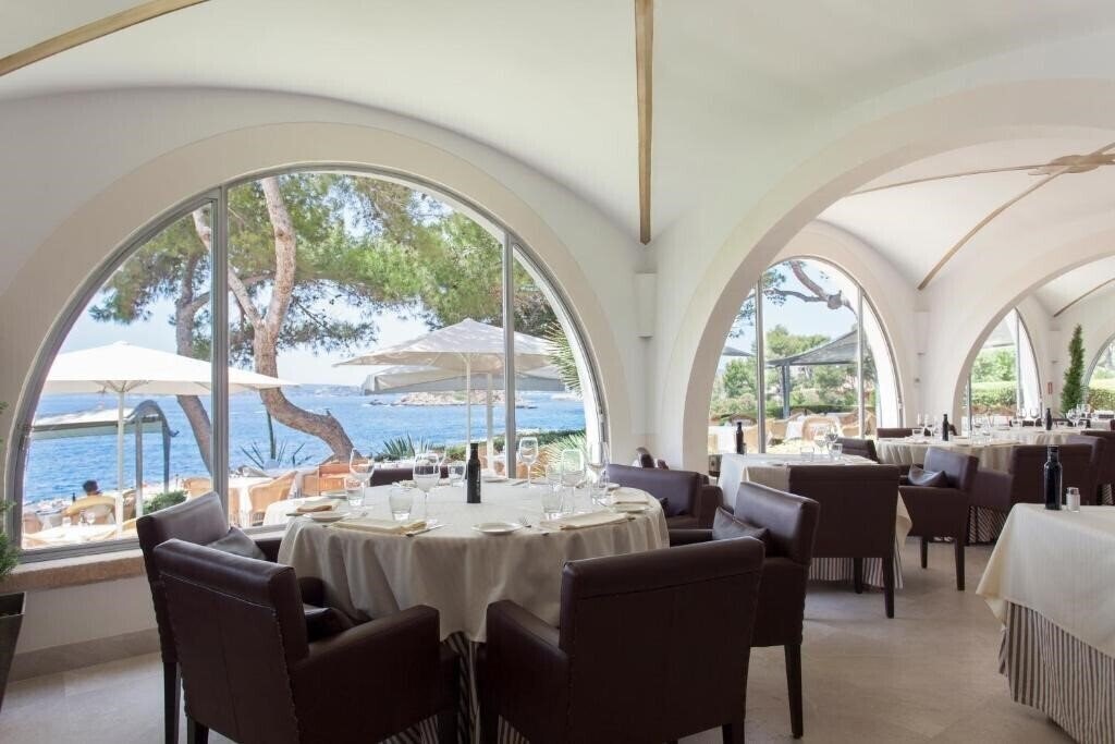 Фото Bendinat (Portals Nous) 4*