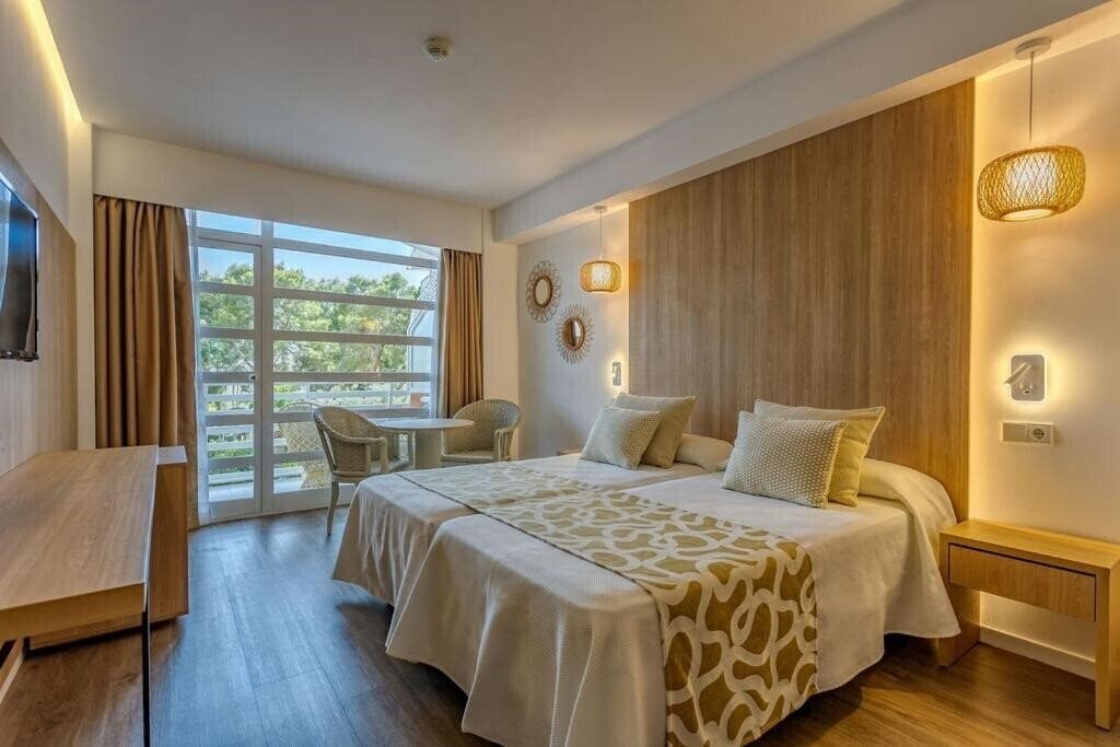 Изображение Ona Palmira Paguera 4*