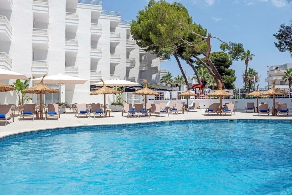 Отель Hsm Lago Park Apartamentos 3*