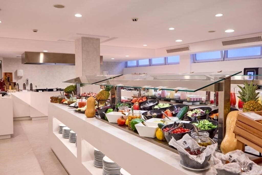 Отель Ahoi! Urban Beach 3*