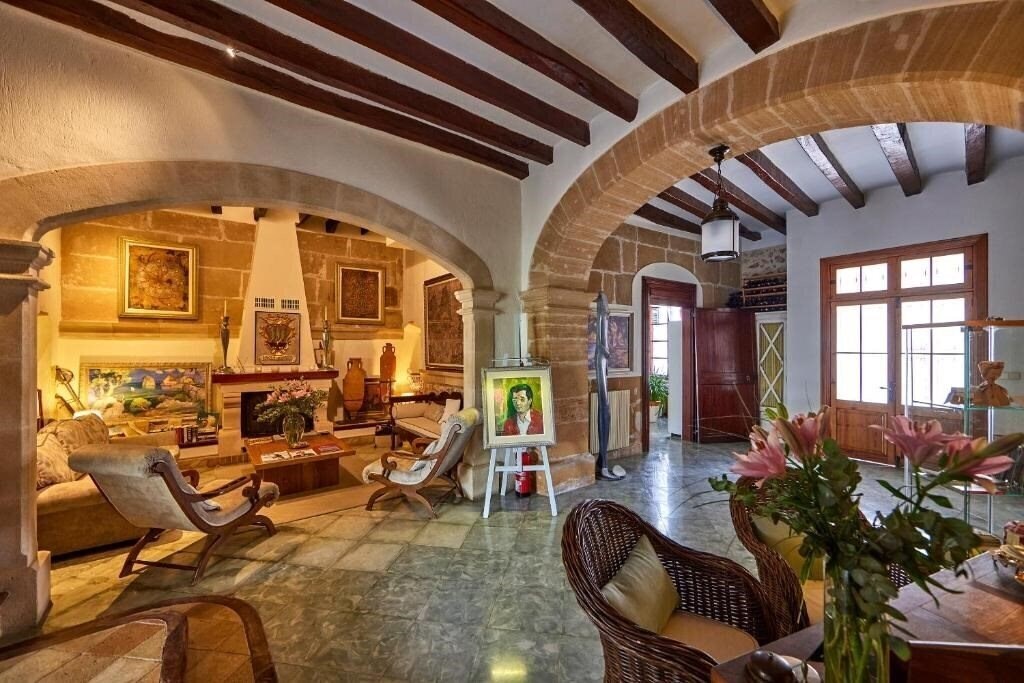 Отель Son Sant Jordi 4*