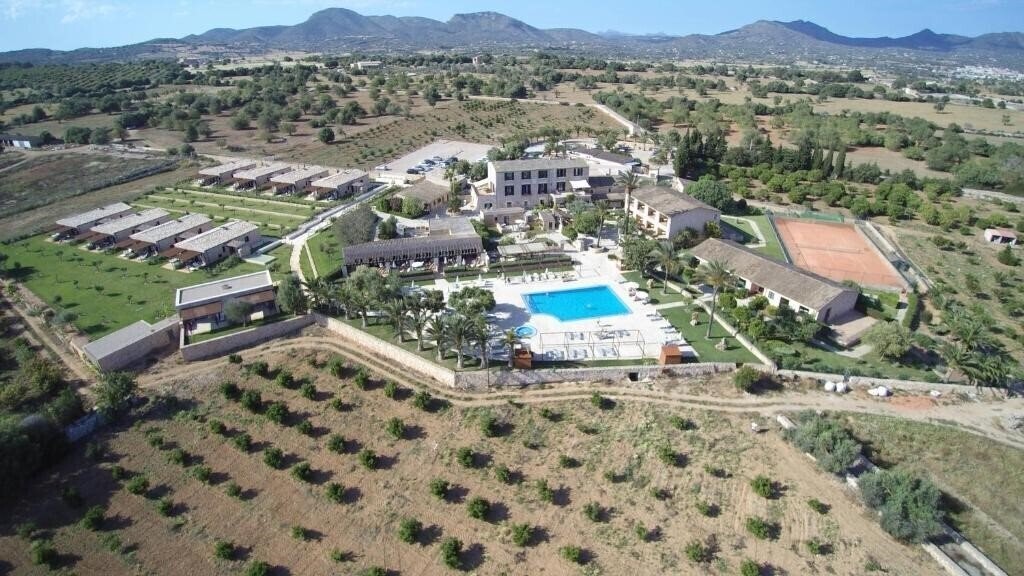 Отель Hotel Son Trobat Wellness & SPA Sant Llorenc des Cardassar (ex. Finca Son Trobat Wellness & SPA, Hotel Rural Son Trobat) 4*