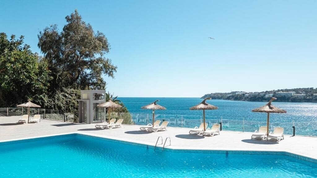 Отель Bahia Principe Sunlight Coral Playa (ex. Bahia Principe Coral Playa) 4*