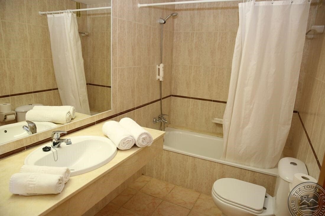 Картинка Nicolaus Club Roc Cala'N Blanes Beach 3*