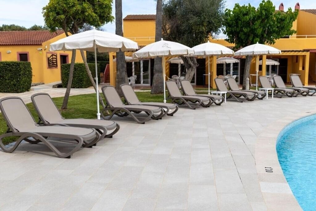 Изображение Ses Anneres Aptos Apts апартаменты