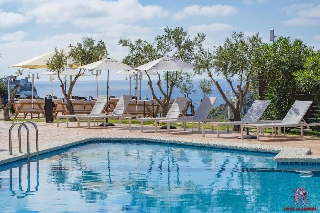 Отель Sa Barrera 3*