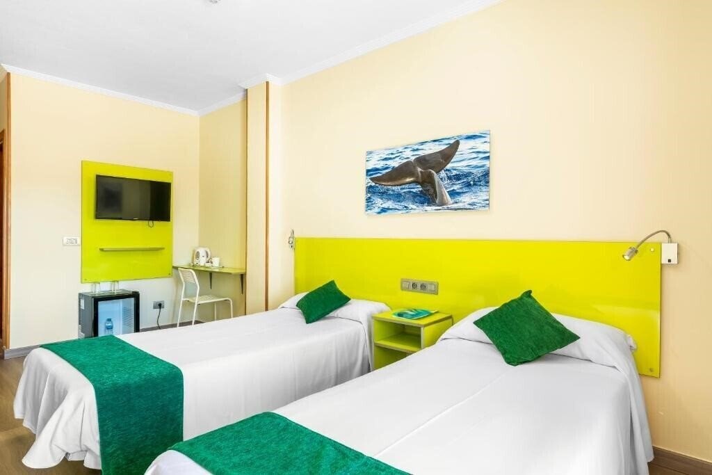 Картинка Andrea'S 2*